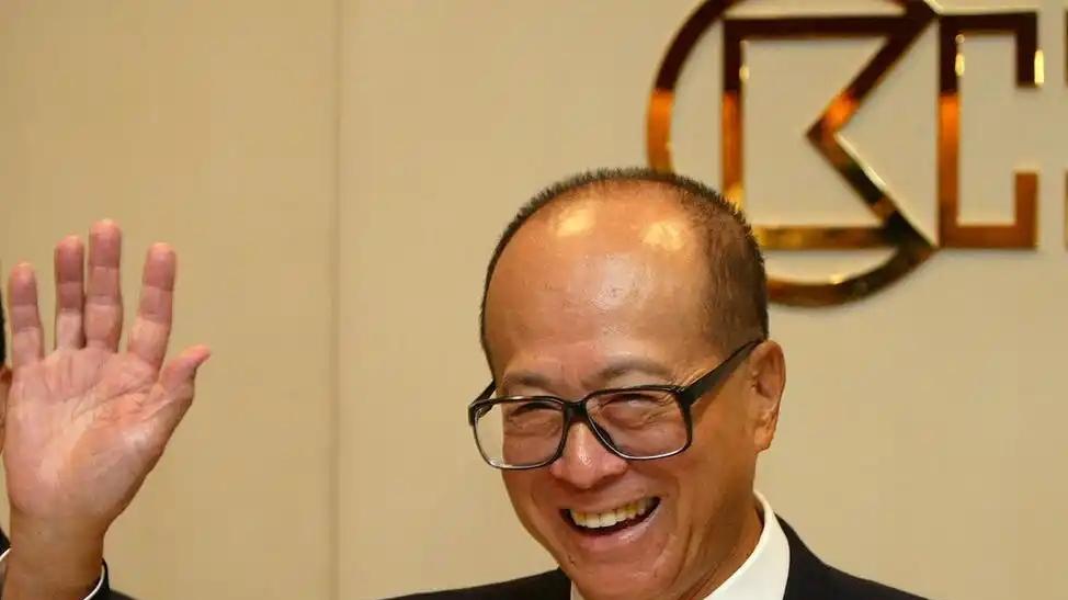 外交部回应李嘉诚卖港口,面对自上而下的压力,李家大概不会妥协