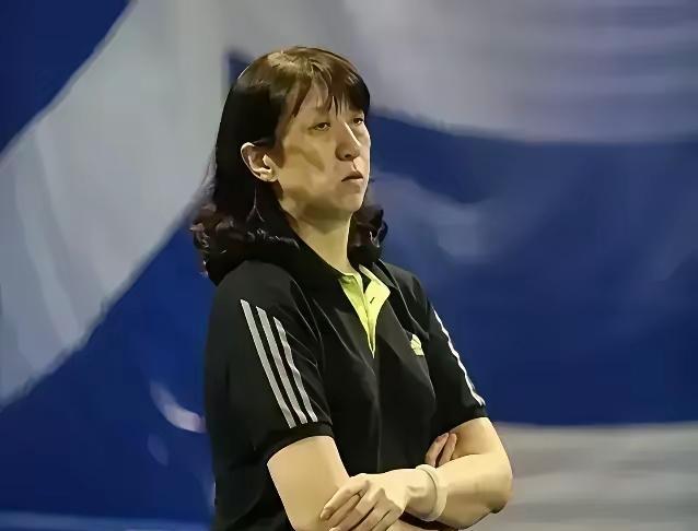 赖亚文为何胆子这么大？从国家队选帅开始到中国女排不需要迷信任何人的插曲再到