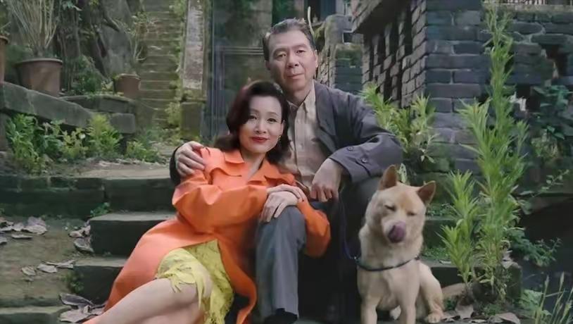 陈冲那桩“好莱坞闪婚”，才是内娱最该扒的离奇情史！最近总刷到“陈冲身边的老头”