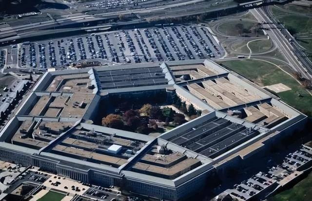 五角大楼新计划：不掀桌子但画红线，在中国周边建“铁栅栏”？刚看到五角大楼新鲜