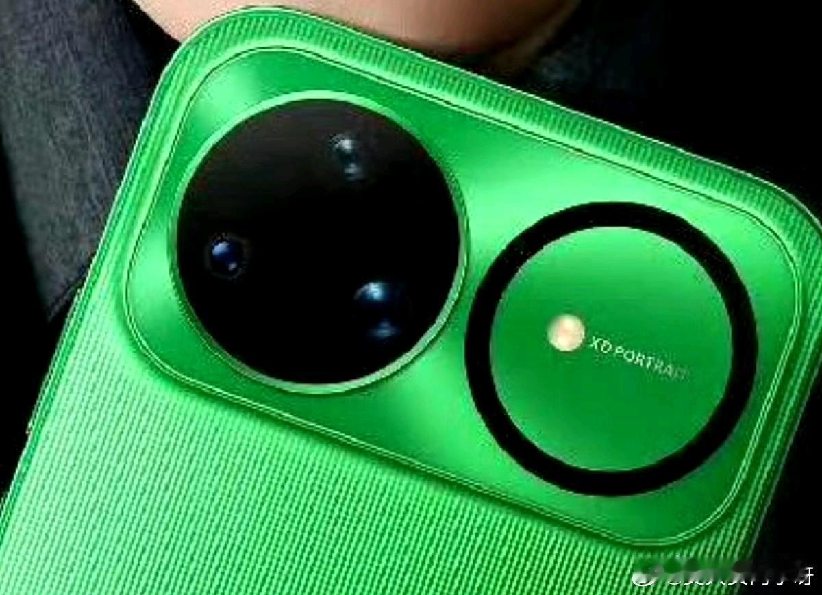 华为Nova15系列真机照来了也是横向镜头模组[笑着哭]轻薄颜值机里就