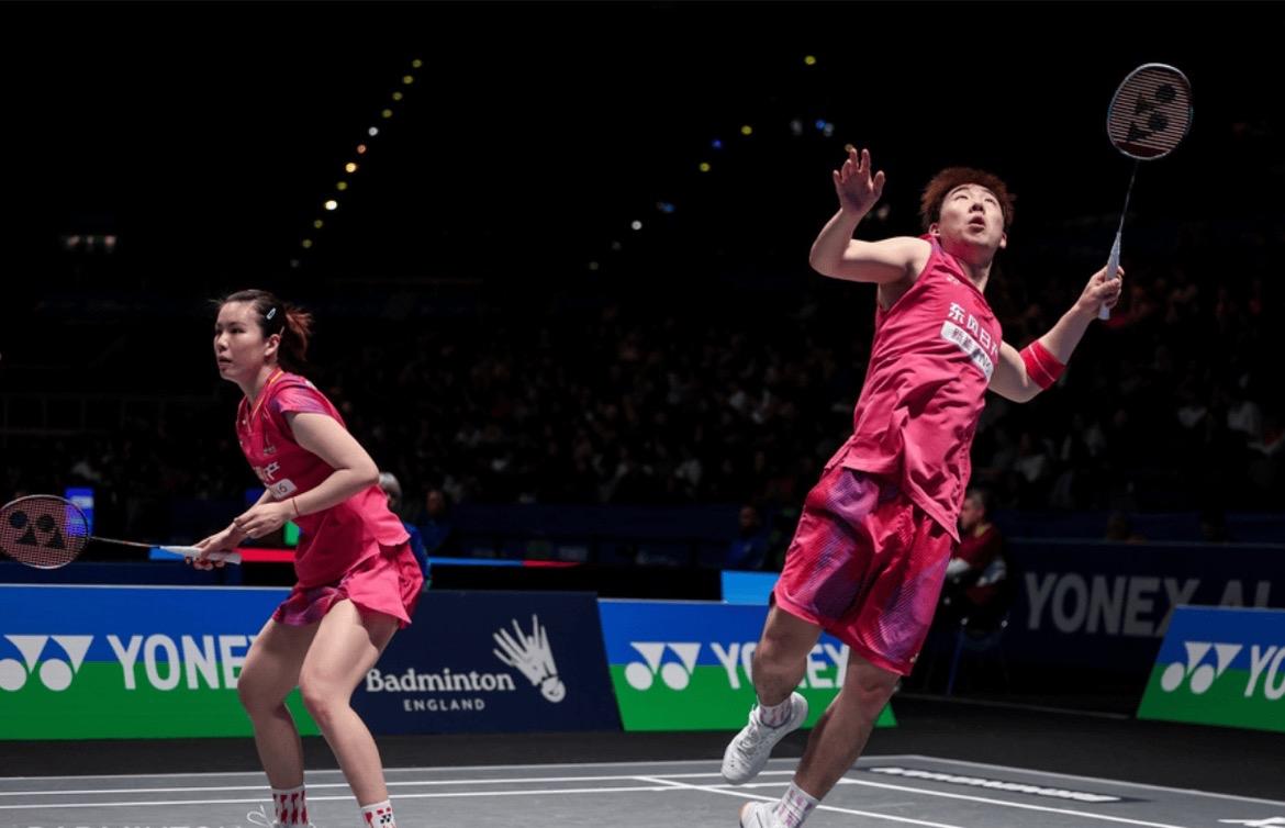 郭新娃/陈芳卉惨遭逆转，痛失好局无缘决赛！陈芳卉第二局下半段突然掉线，本来都快