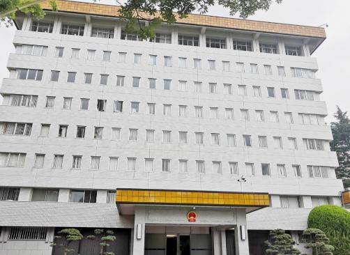 日本右翼势力对薛剑发出死亡威胁！中国要求驻日使馆人员避免外出。敢动薛剑总领事，就