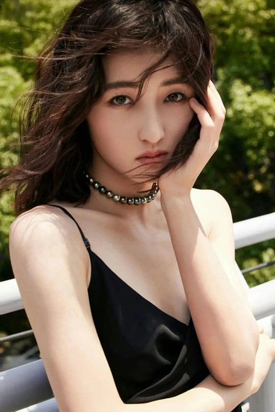 张子枫瘦成这样了很难平衡，一边是演员塑造角色的职业需求，一边是看着消瘦模样忍不住