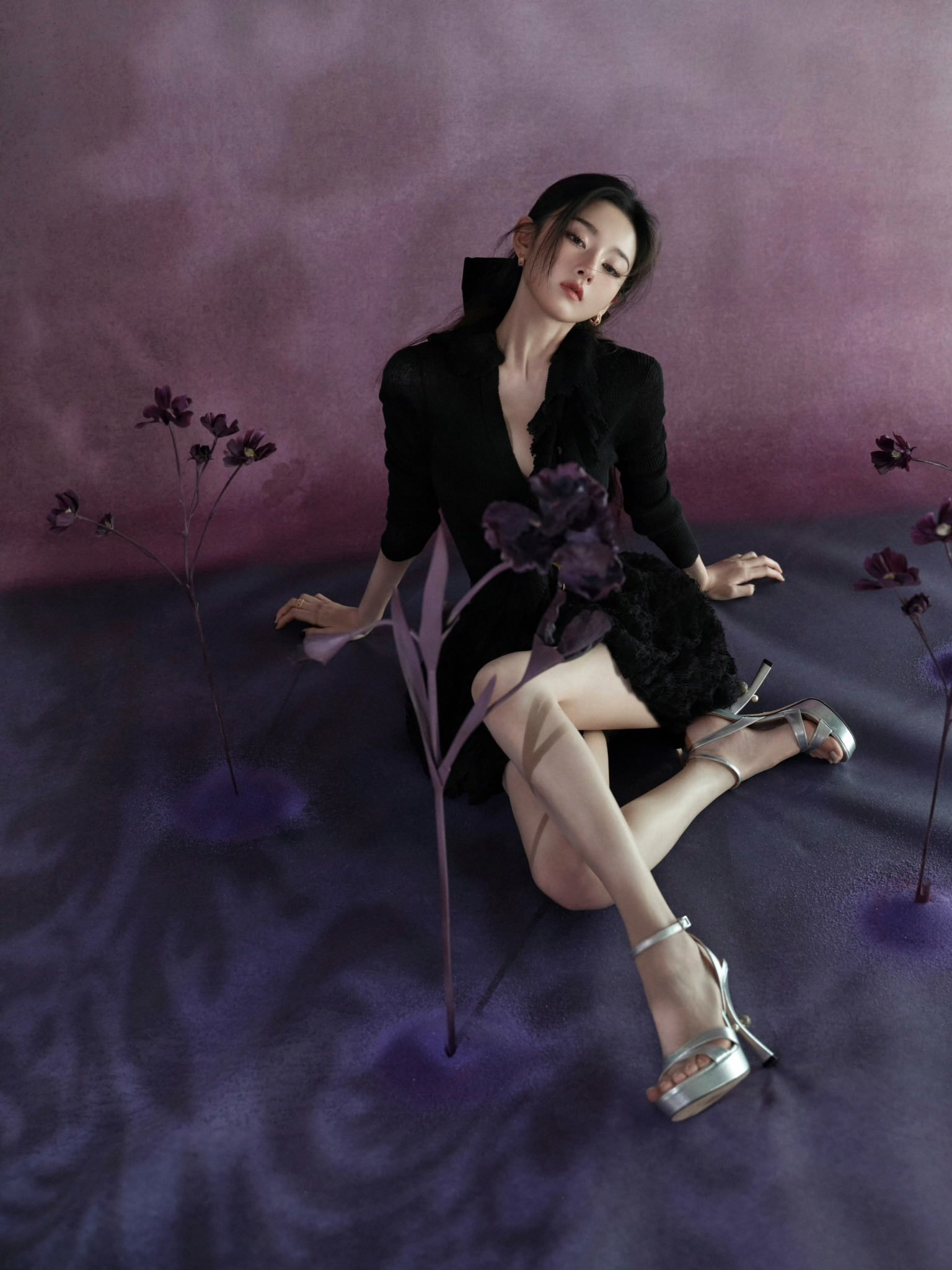 宋祖儿美腿玉足图一表情绝了​​​