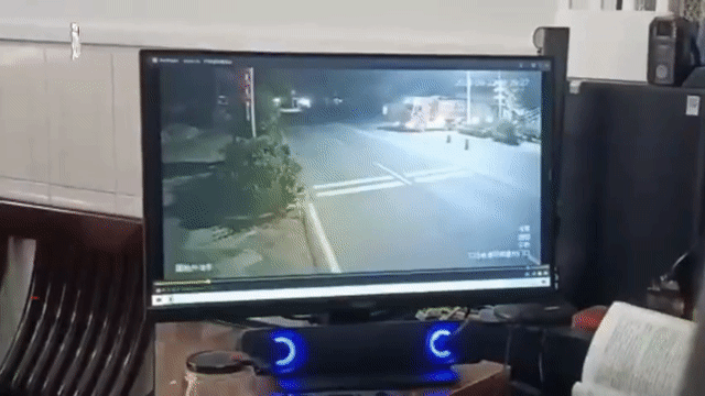 河南一女子醉驾超速致一家三口死亡醉驾时速174km/h（省道），闯红灯驶出一段后
