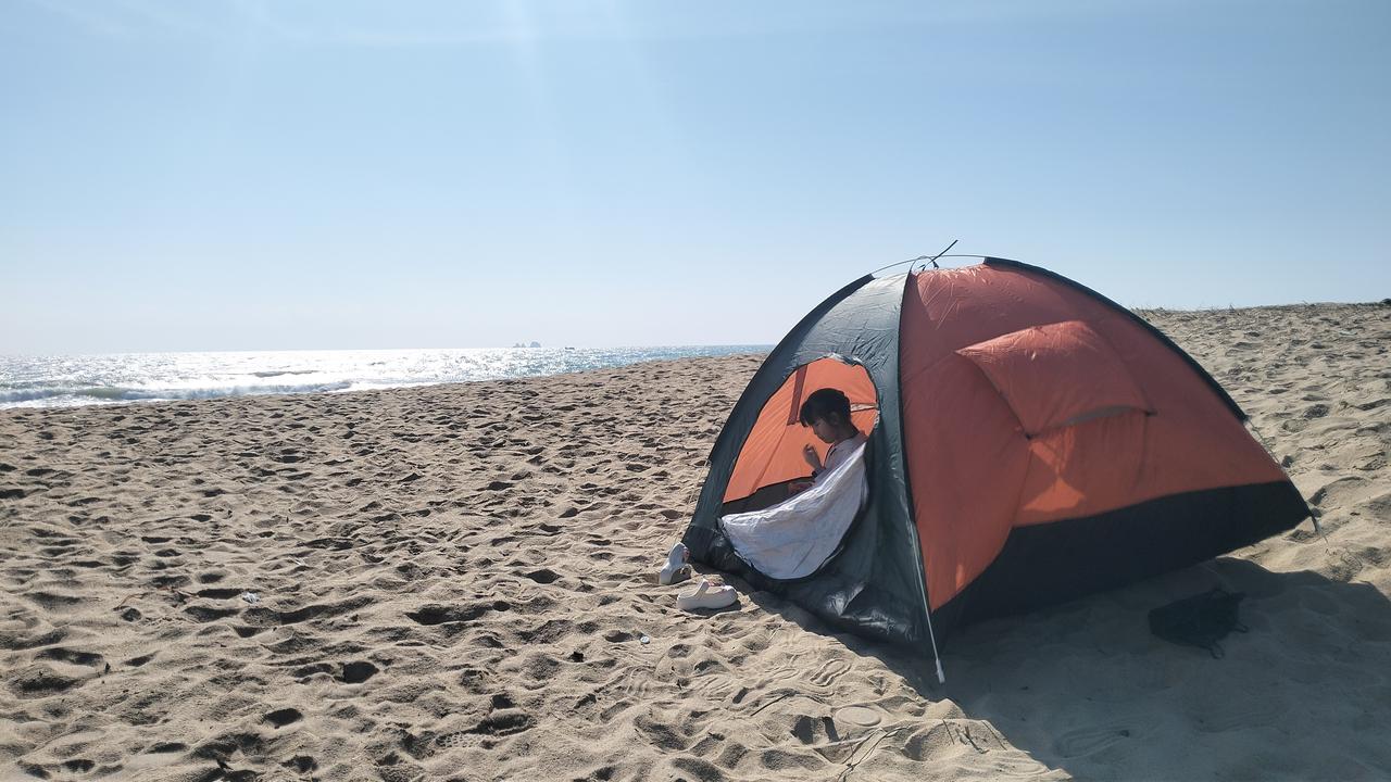 自驾海南之旅66——环岛第27站再临凌水湾​孙女第一次来到凌水湾，住帐篷，看