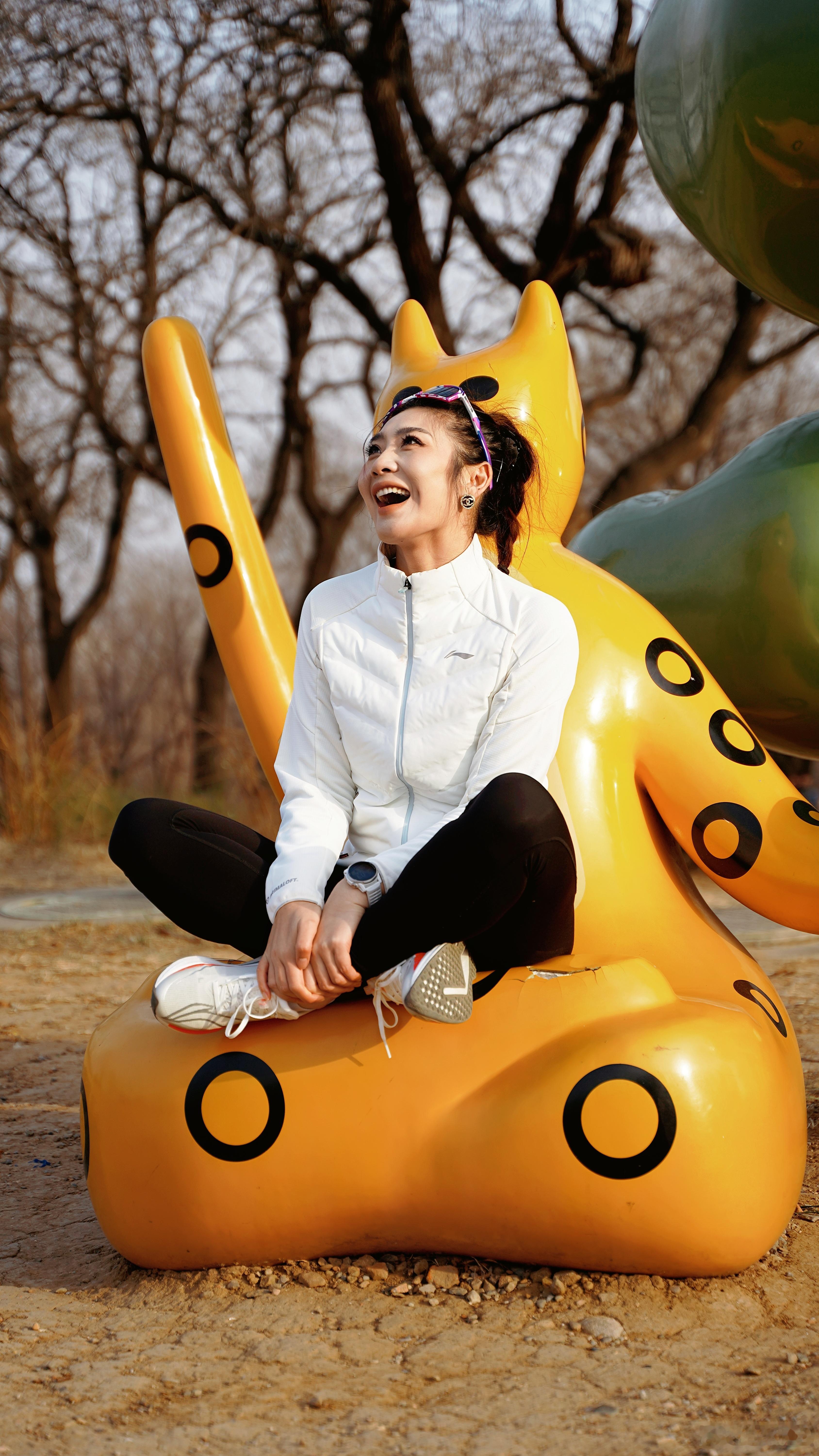 微博跟我说，我再不努力更新就要掉粉了，那种狠狠的掉，我的铁粉们呢？你们在哪里哇呜