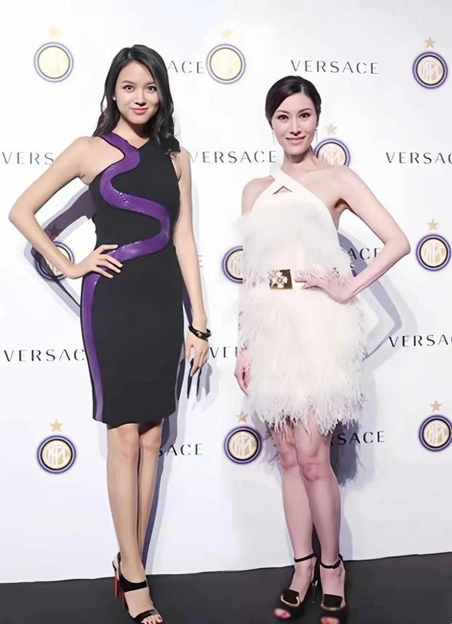 第一次看到她被人艳压李嘉欣也能被“秒杀”！这位美女是谁呀？个子真高，大长腿