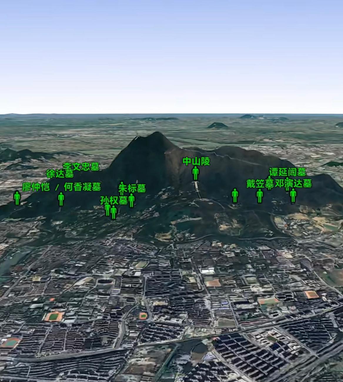 南京金陵山埋葬的名人是真多啊，其中最有名的是明太祖朱元璋的明孝陵和孙中山先生的中