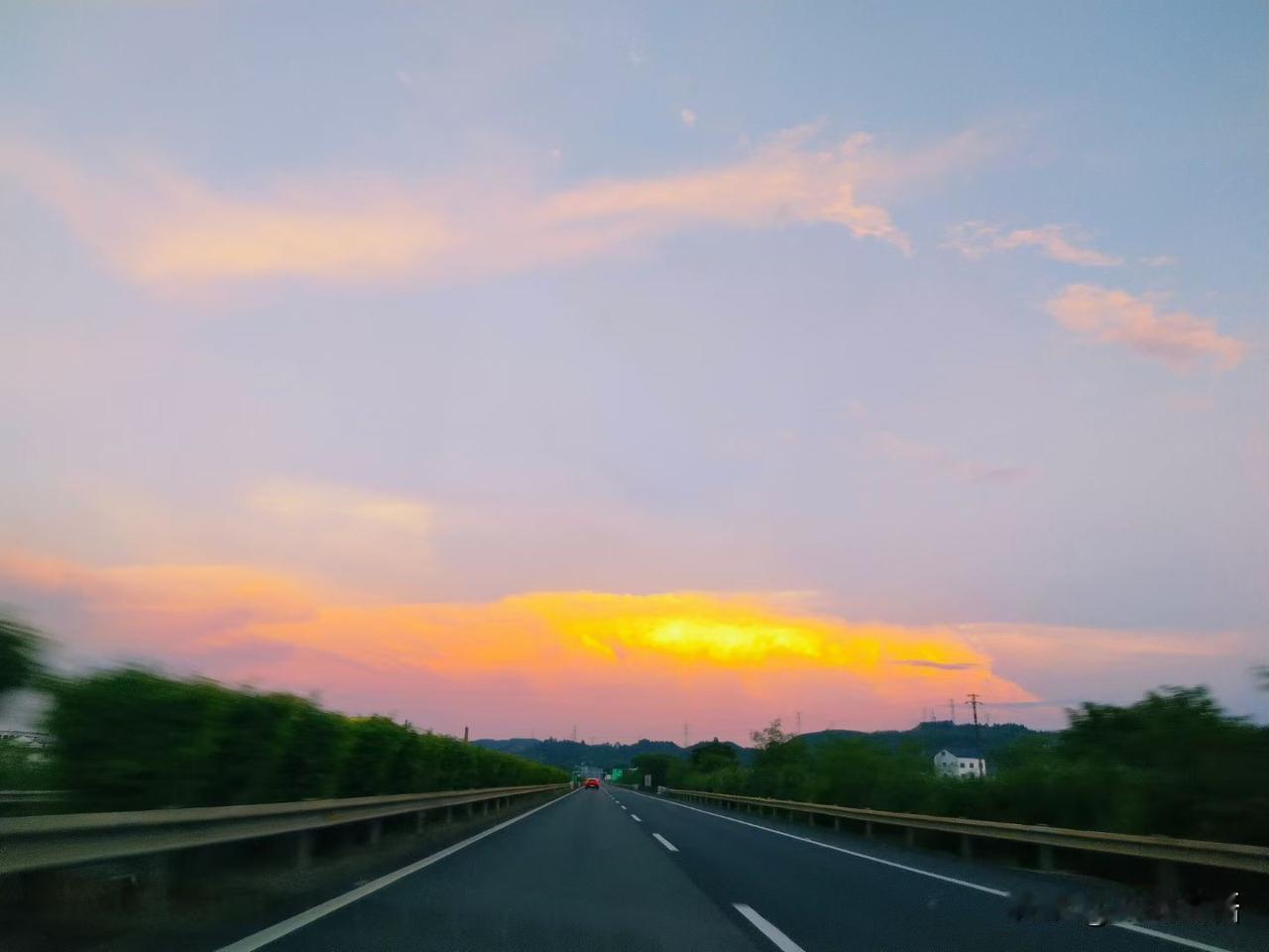 人过六十，能混到这几点，就算成功，就该知足：第一：身体无大病，吃得下、睡得