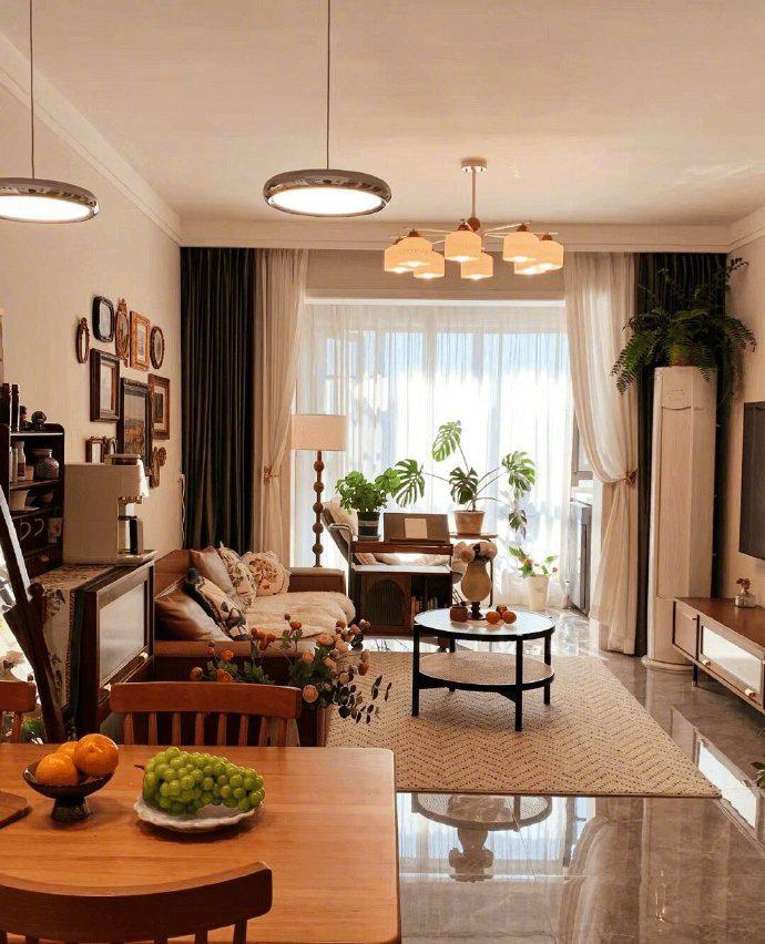 这两天，深圳集中推出了6宗住宅用地。3宗位于限购区：宝安中心区、前海桂湾、科