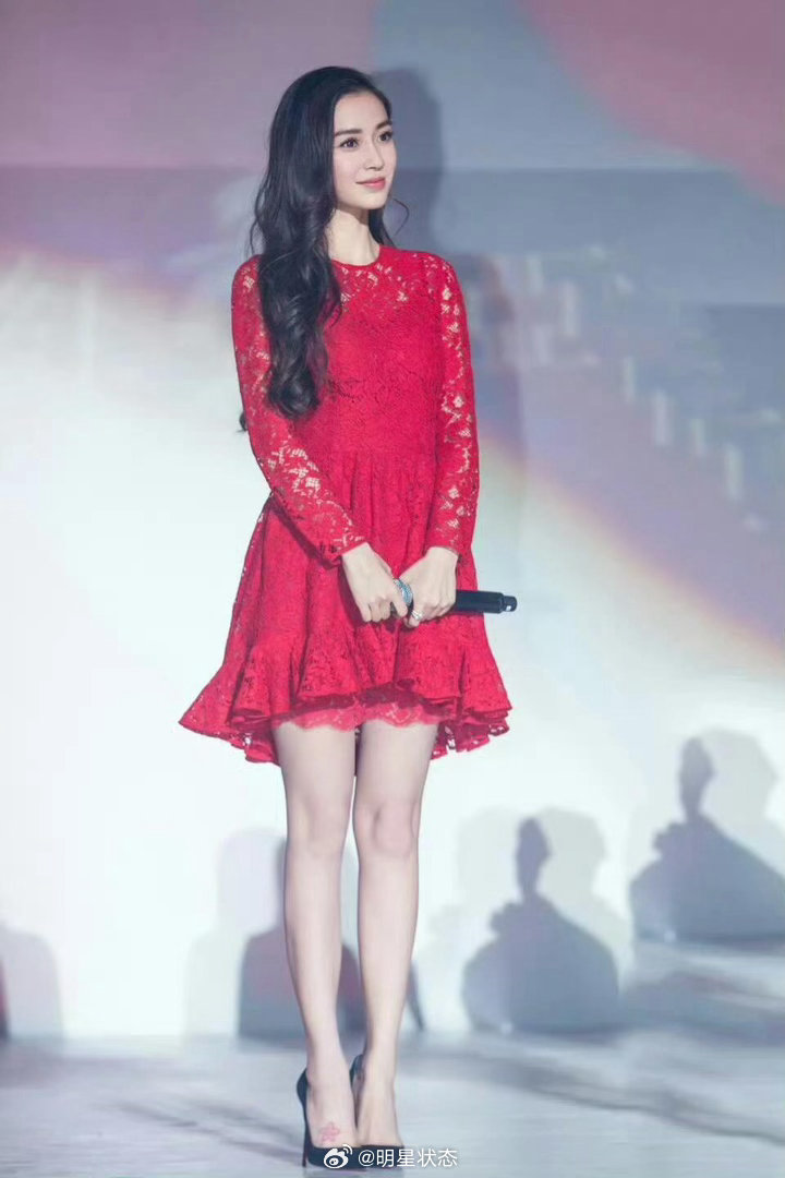 早期Angelababy，梅花纹身+长腿封神