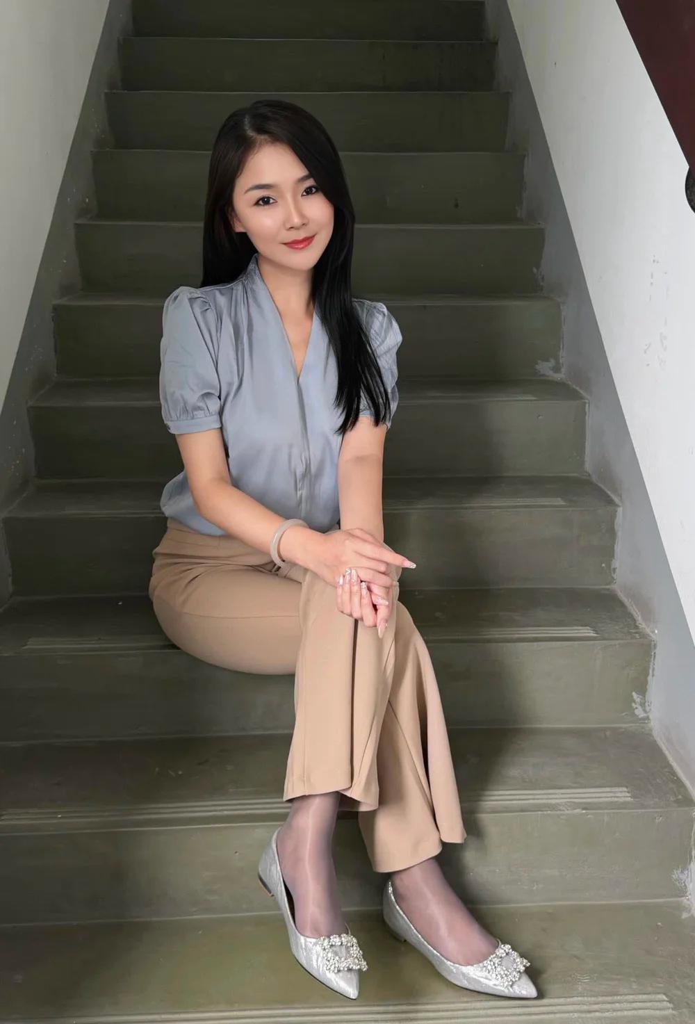 还是喜欢在楼梯