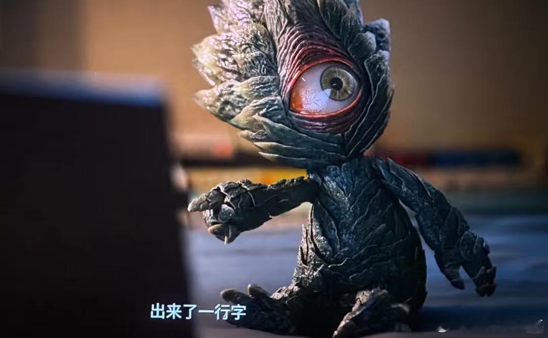 小黑龙石矶娘娘我有点嗑你俩了一个骂骂咧咧捡自己，一个臭美插叶喊口号，这是什么神仙