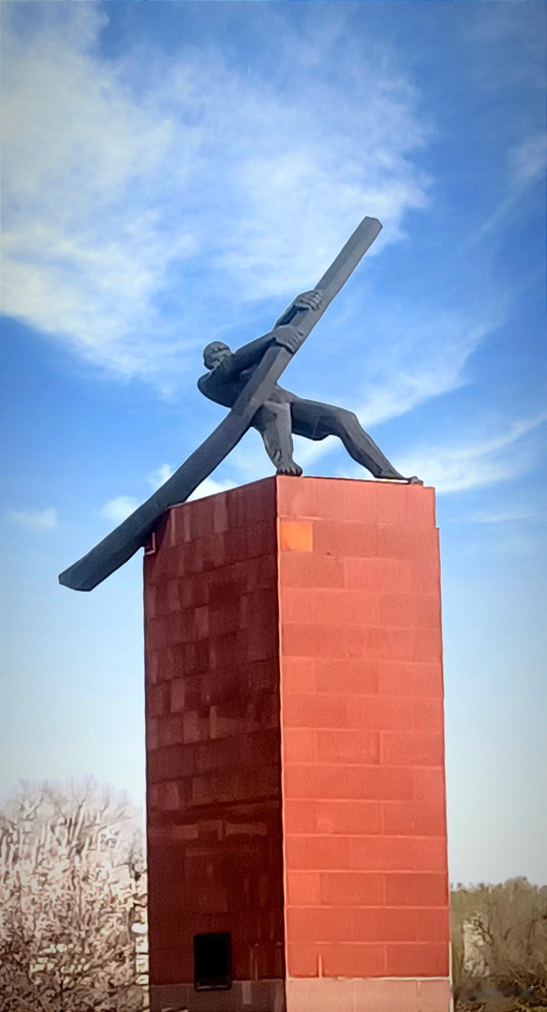 最近，有一些吉林人，可能是受了他人的蛊惑，对吉林省与吉林市重名、历史上的省会迁移