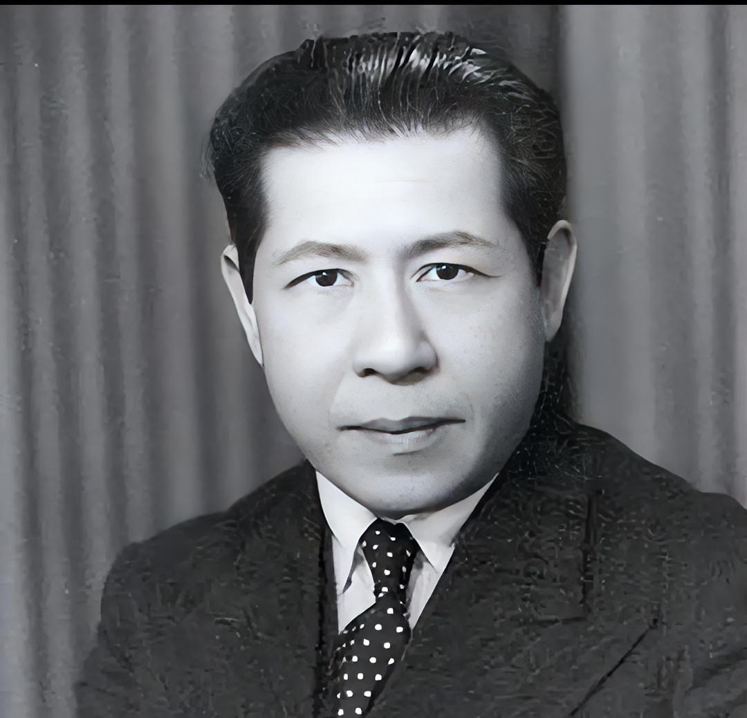 汪精卫去世，陈公博临危接下伪代主席，内心进退两难。1944年汪精卫病逝。按照