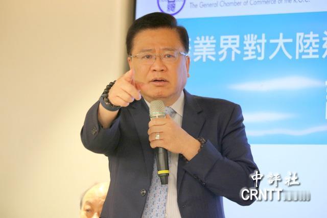 “我们有选票！”台湾商业总会呛民进党当局别站产业对立面台湾商业总会20日上午召