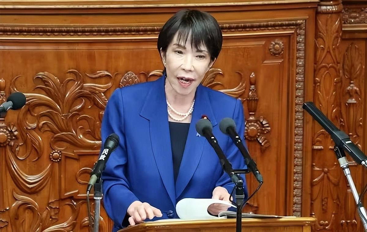 玩火自焚！高市早苗挑衅中国遭迎头痛击，24小时三大捷报：日本这下彻底慌了！我