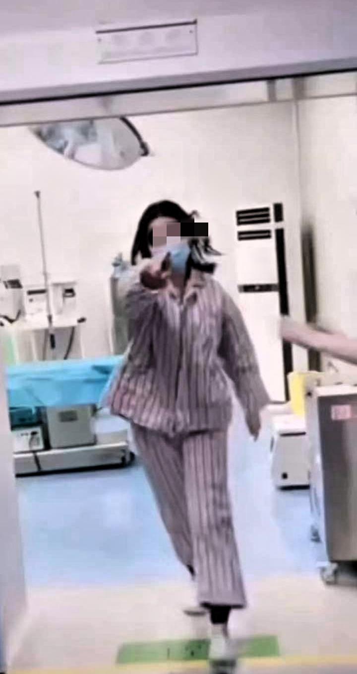 惊呆了！全网最霸气的产妇，刚生孩子后，下产床出来把丈夫打住院原因产妇在分娩前