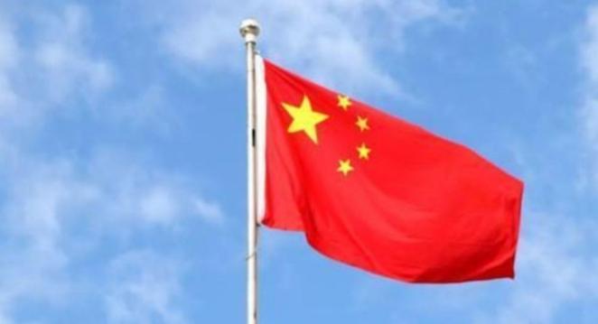 2026年6月11日，南海风平浪静的海面上，发生了一件看似不起眼却足以