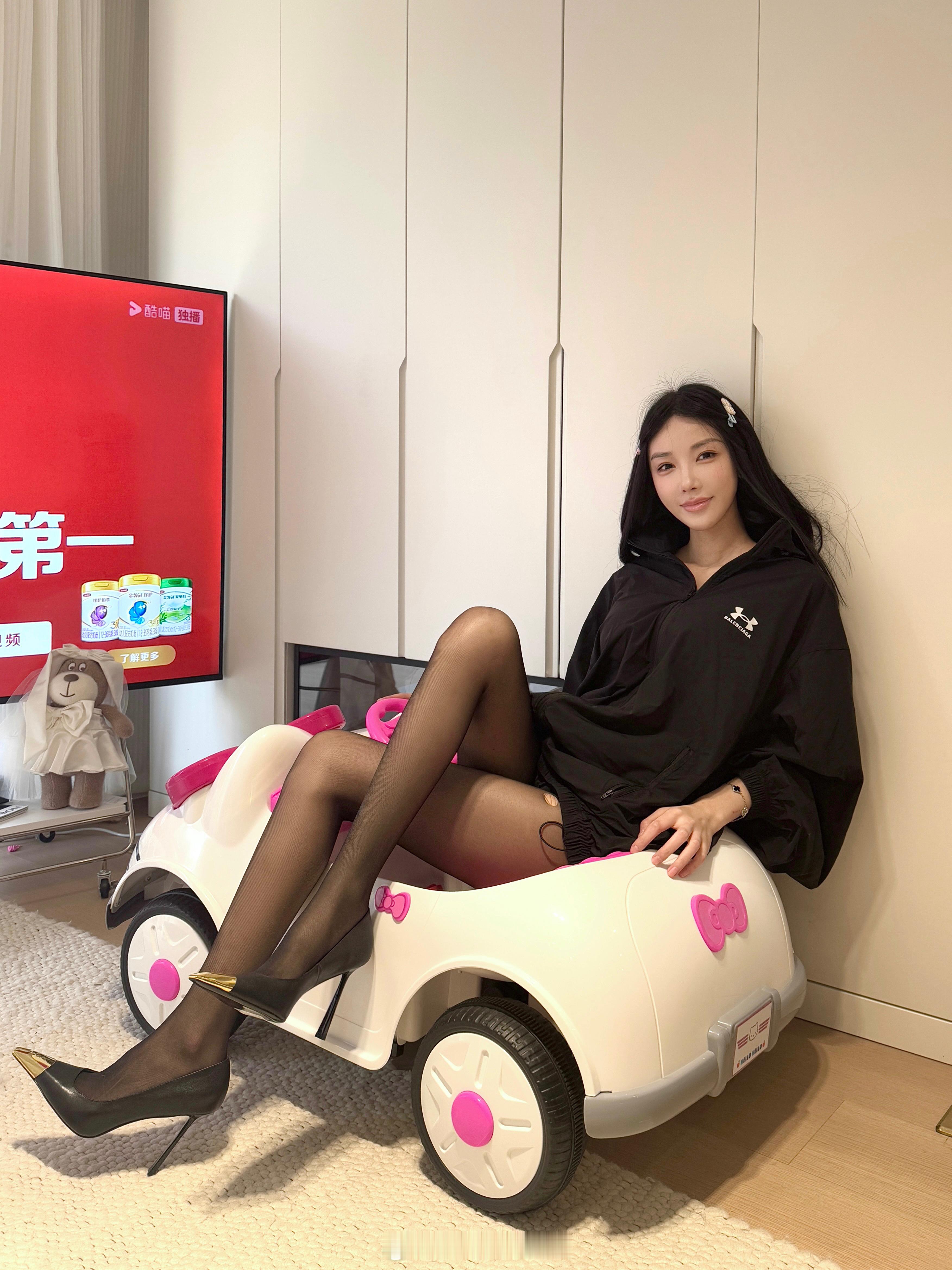 去你家玩labubuhellokitty​​​
