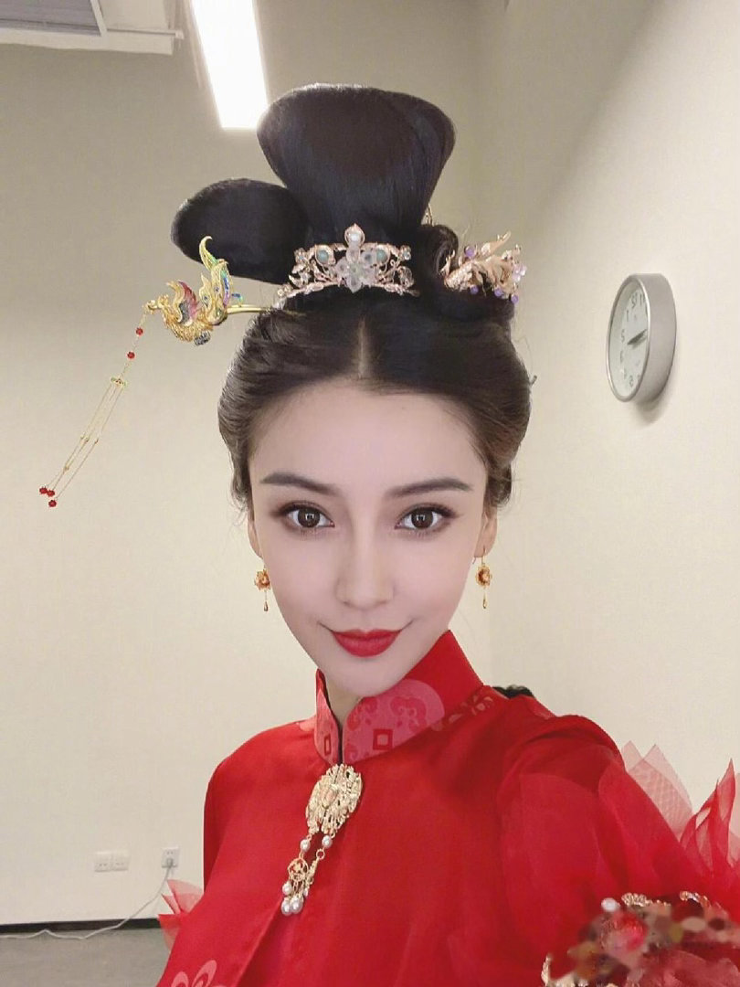 angelababy杨颖这波自拍大家还满意吗