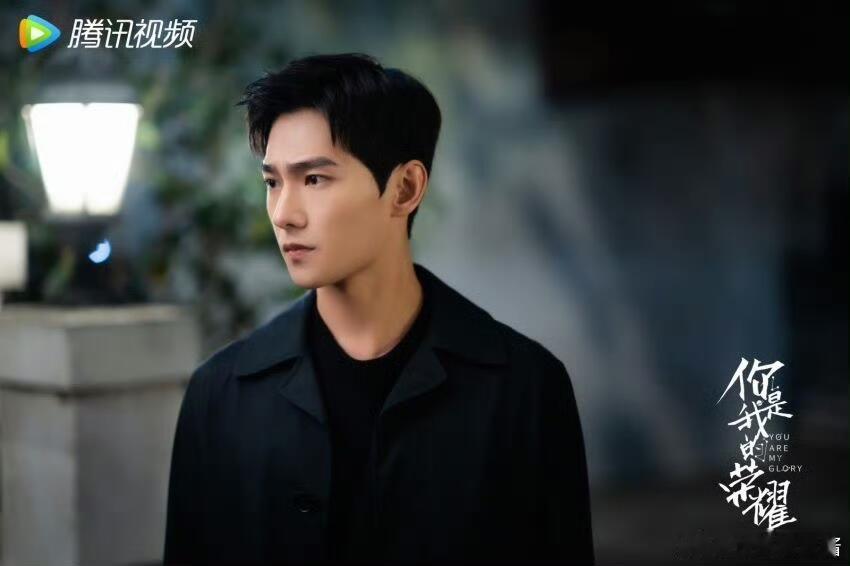 杨洋走过18年的演员之路内娱能长期站稳真的不容易，杨洋靠的不是颜值红利，是持续