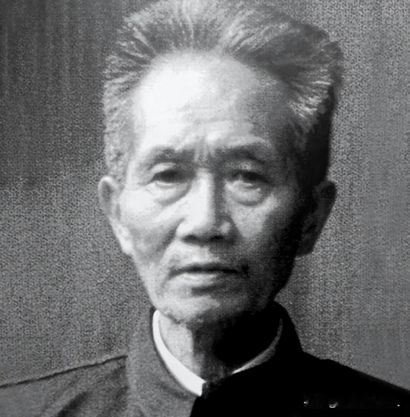 1950年，开国上将杨勇收到一封来信，信中说：“我还活着，能不能给我安排个工作。