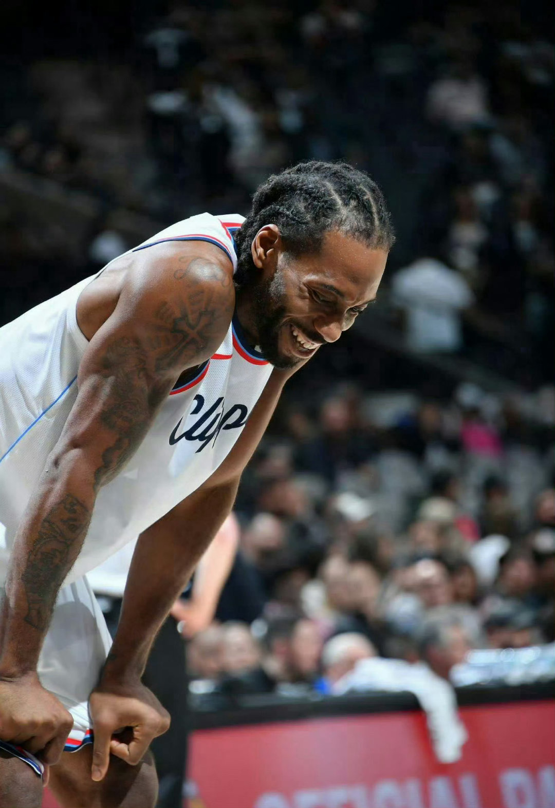 快船VS开拓者战报速递！快船今日以103-90拿下胜利，第三节成为比赛转折点，单