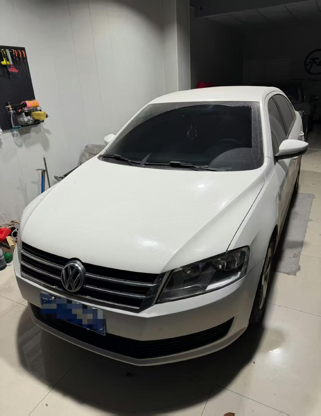 现在很多人想买二手车，最终却咬牙选择了买新车，为什么呢？主要是因为二手车市场水太