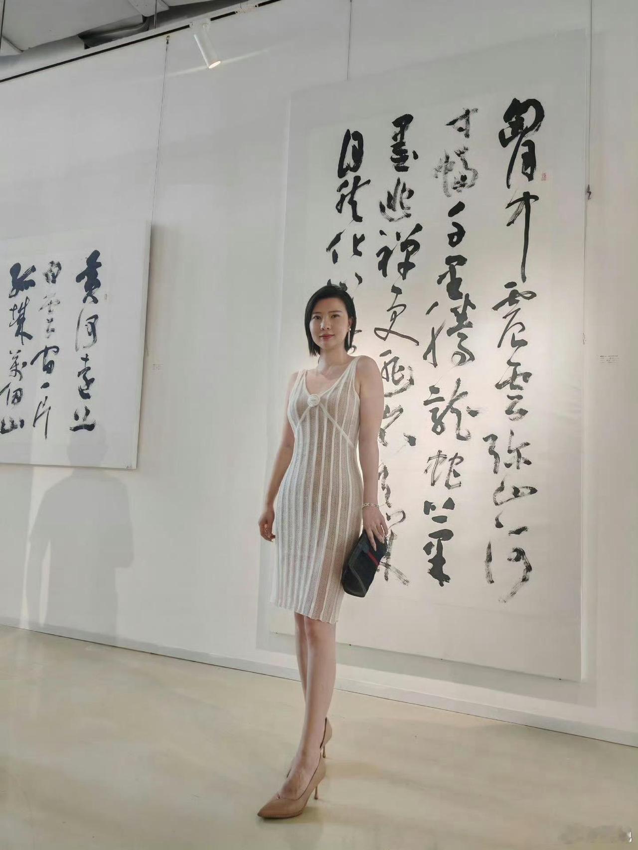 书中自有黄金屋，书中自有颜如玉