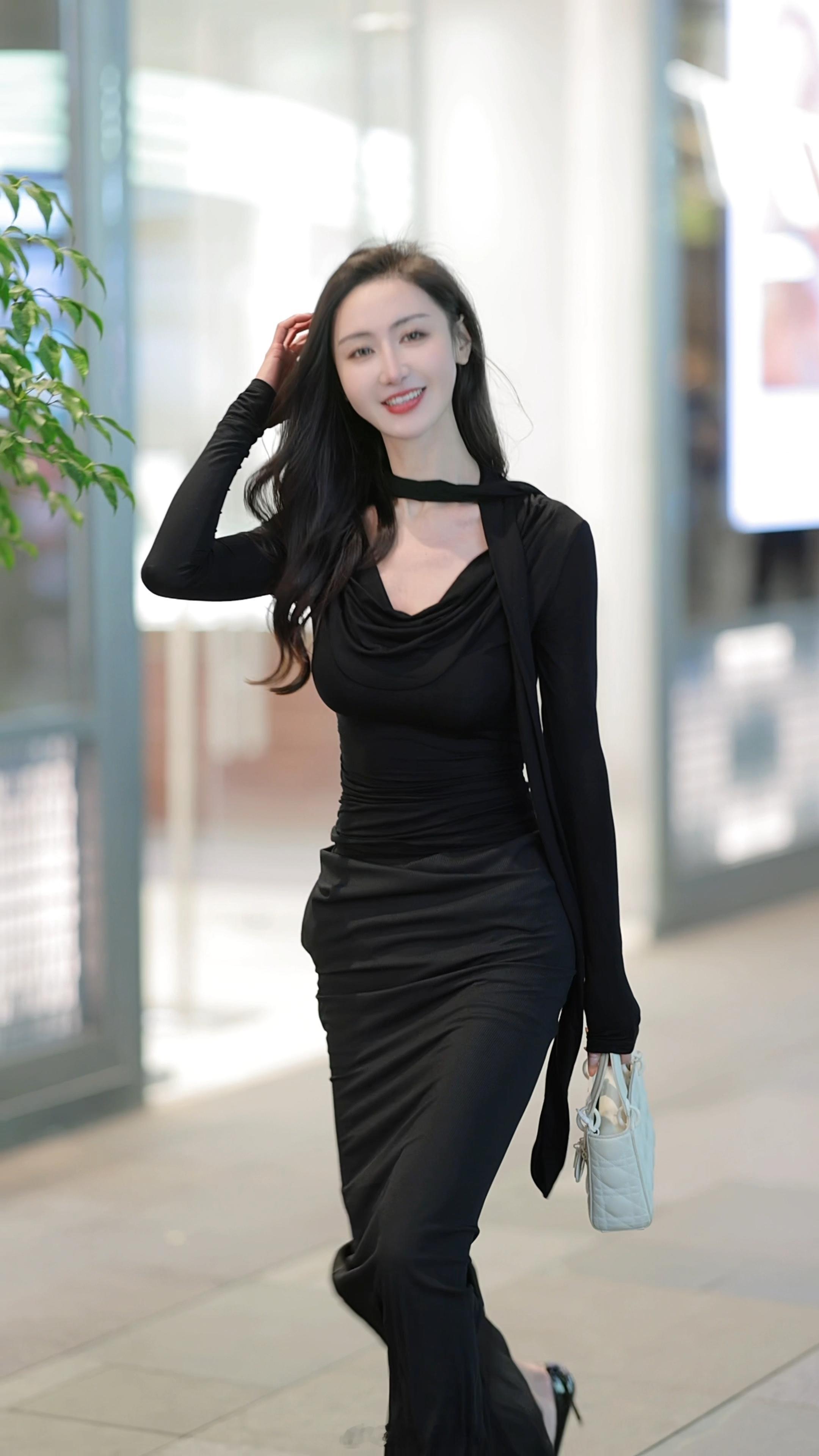 【成都街拍】晚安🌙🌙🌙丨摄影拍照每日穿搭