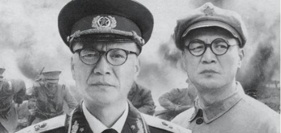 1935年，红军过大凉山，刘伯承致信川军许剑霜：“让个路！”谁知，许剑霜回信却
