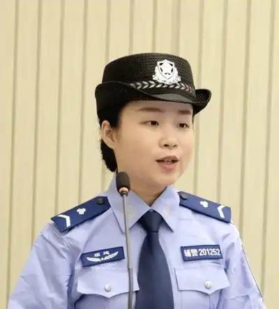 辅警“定向岗”是‌各地公安机关针对特定群体单独设置的招录职位‌！1，‌面向退