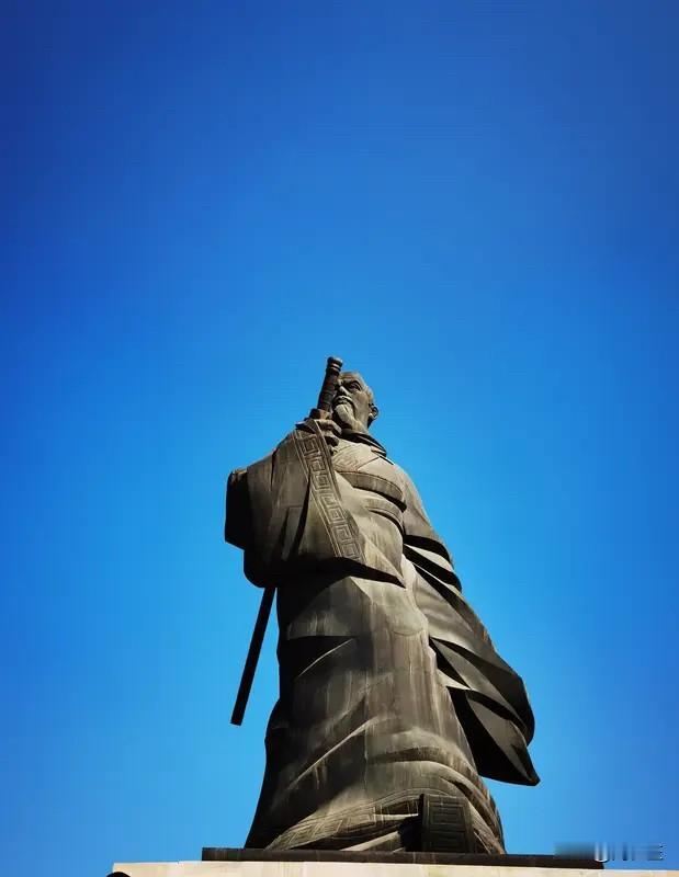 我和玉皇大帝是老乡，您信吗？咱们高密人都知道，姜子牙封神时，本想把玉皇大帝的