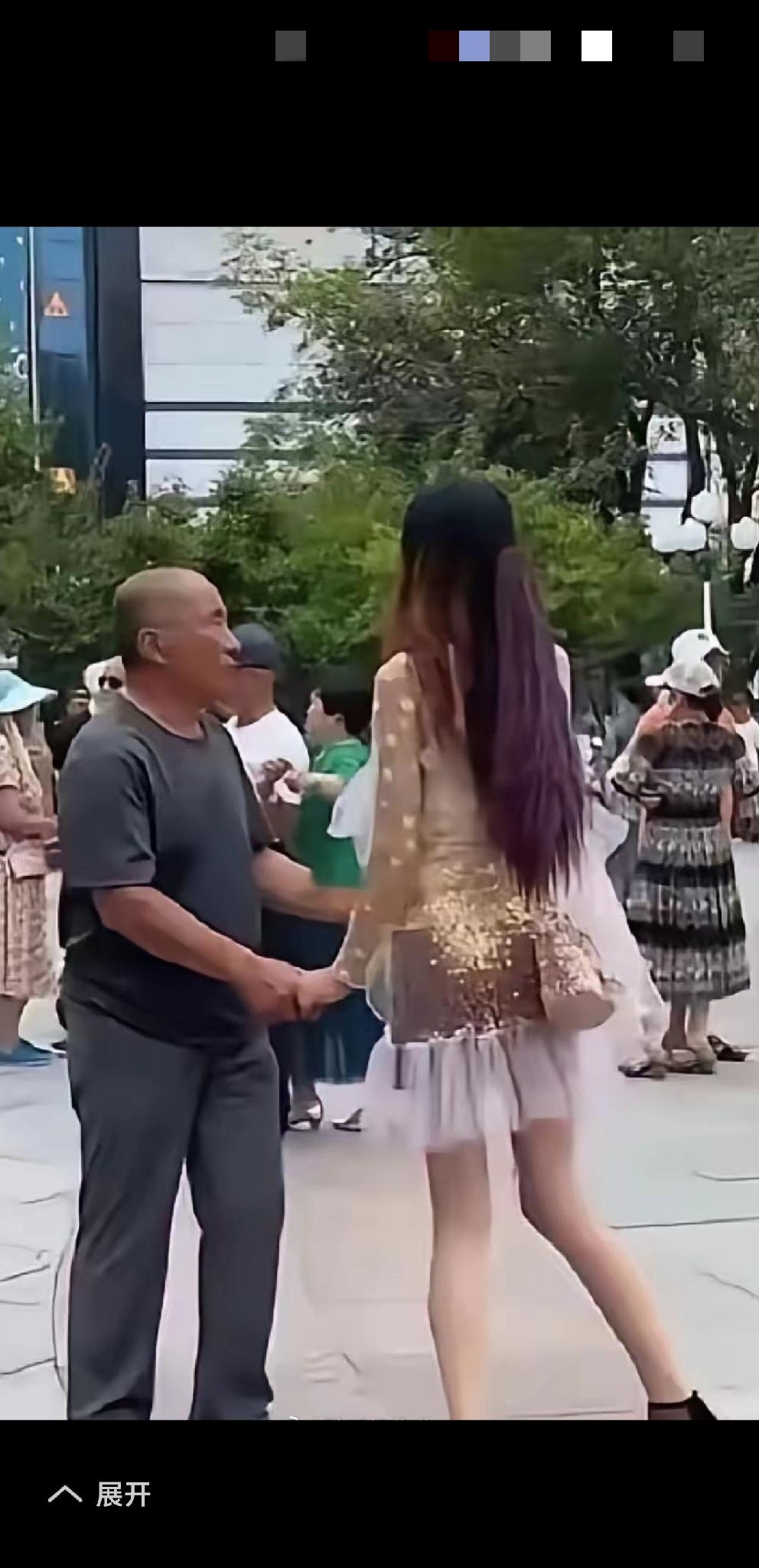 上联：绝配……上联：老牛啖嫩草……上联：人生怎可皆如意……上联：年龄