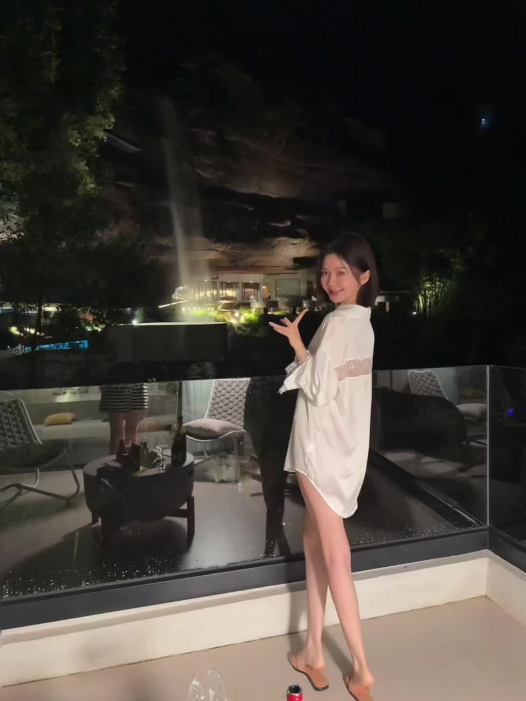有一天我们都会幸福到想不起对方.