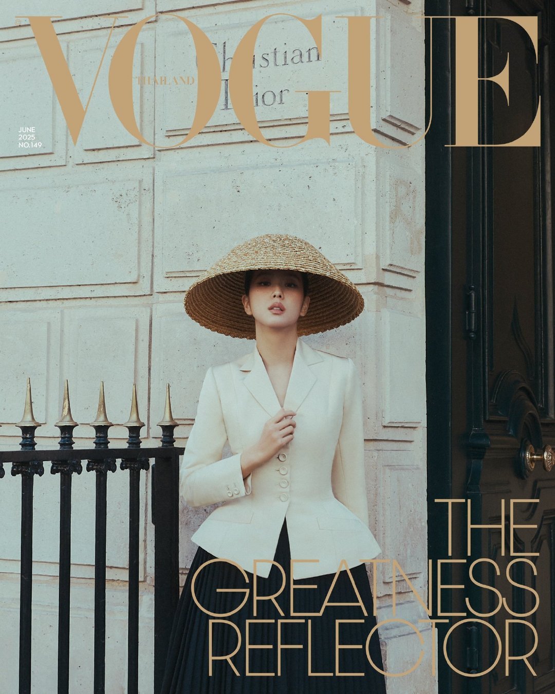 金智秀亚奢一vogue解锁新地区又收获了两版Vogue正刊，四版Vogue封