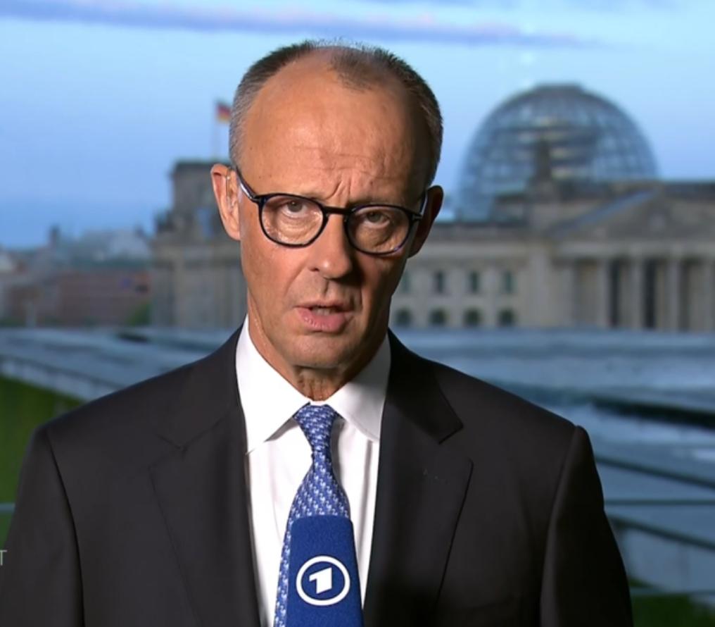 德国总理默茨这次太敢说了：美国统治世界的时代正在终结!第62届慕尼黑安全会