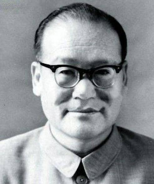 纪登奎临终前只留下一句话：“我不行了，我要死了。”那天晚饭后，他正在自家院子里来