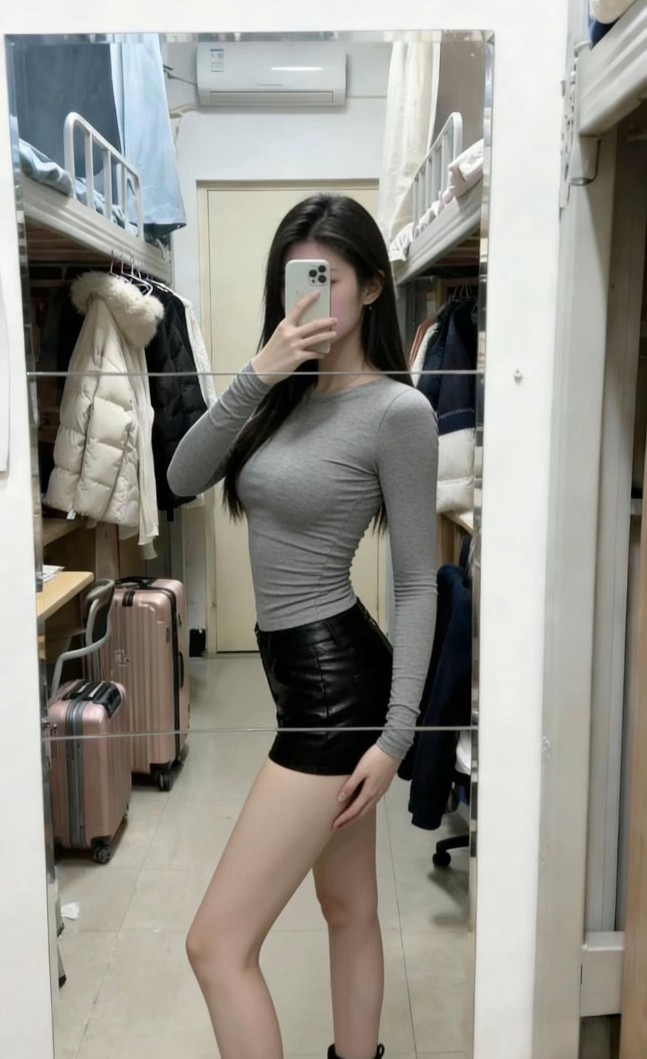 宿舍自拍，身材我给10分！