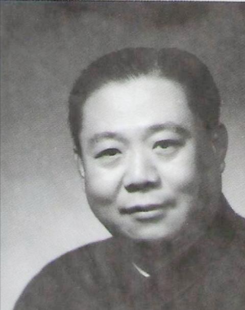 1970年，一位妻子举报了自己的丈夫，最终导致丈夫悬梁自缢。这位丈夫就是当年举世