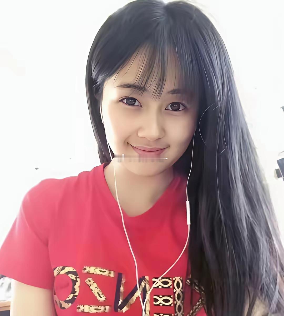 白鹿没出道前原来长这样？！
