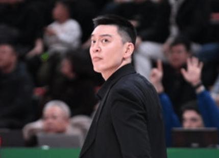 杜锋没来得及没说出口的话，全让杨鸣给说了，句句在理，在击败宁波后，杨鸣直言：新赛