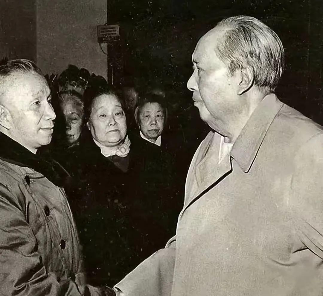 伟人——伟人与粟裕