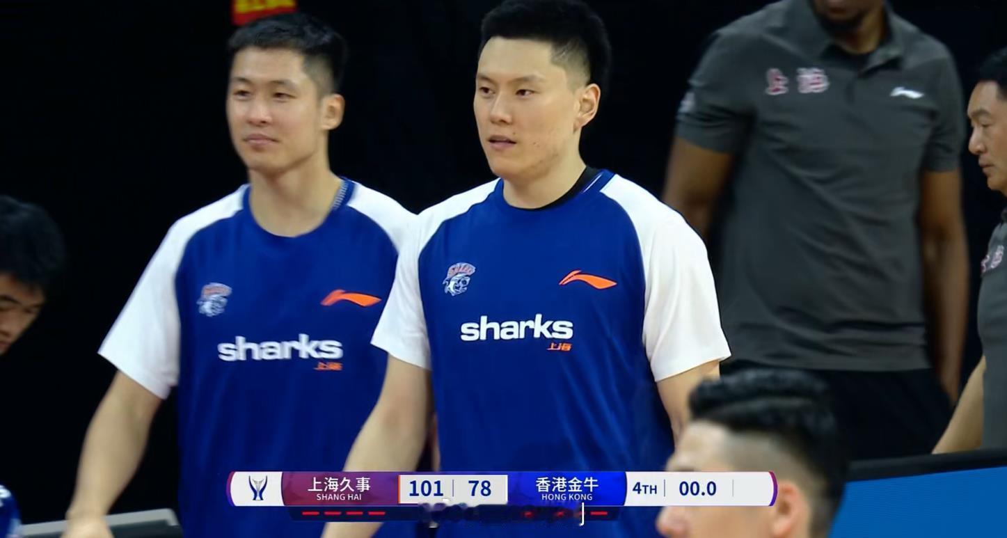 cba俱乐部杯上海成为第二届杯赛第二个打进八强的球队，拿到了B1这个席位。【第