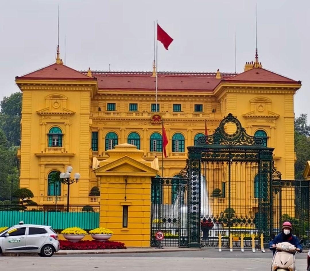 越南政府直接给全国国企下了硬性死命令，所有相关企业必须在8月31日之前，敲定落实