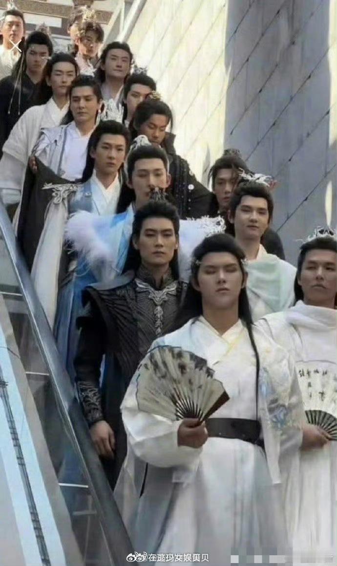 终于知道国风大典没人发男生的原因了