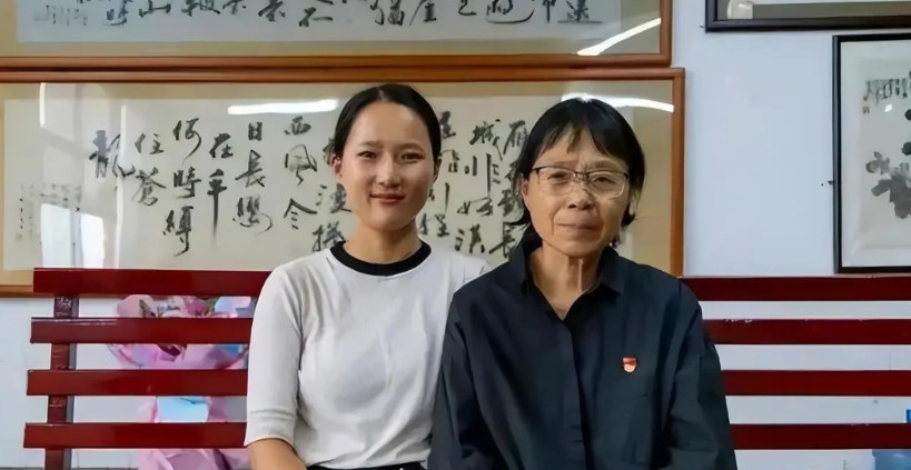 张桂梅最不听话的学生活成了她的模样！她叫周云丽，华坪女高首届学生。她从云